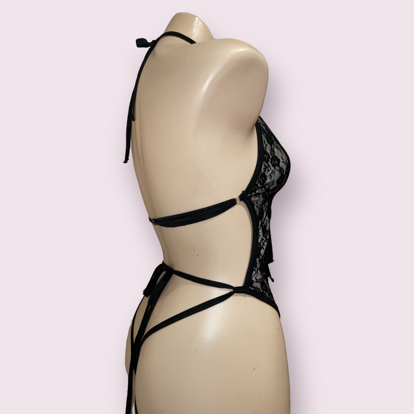 Bowtie bodysuit black lace