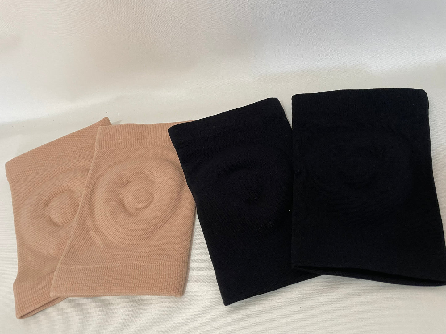 Knee pads - silicon triangle
