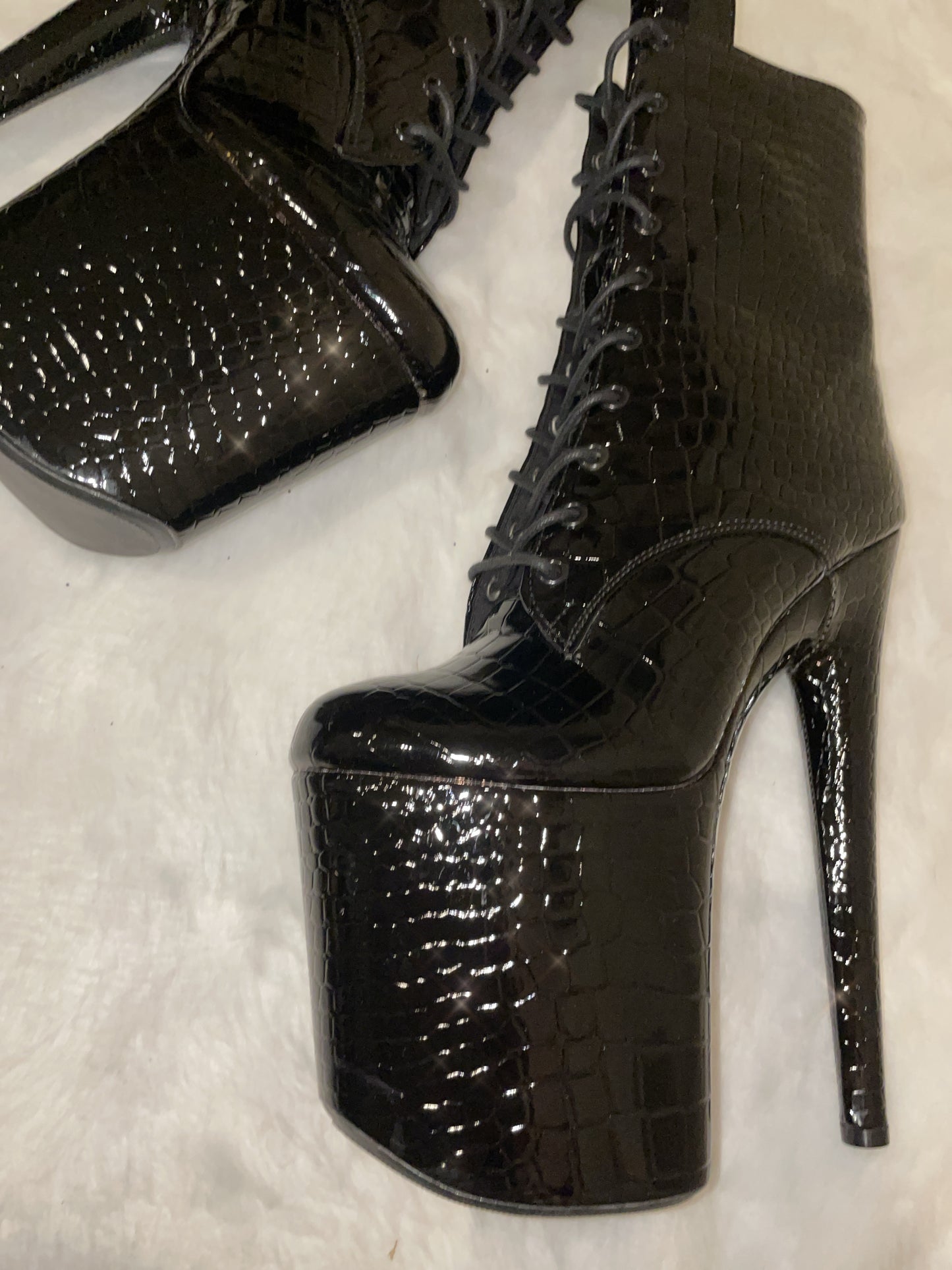 Blac croc 8 inch boots