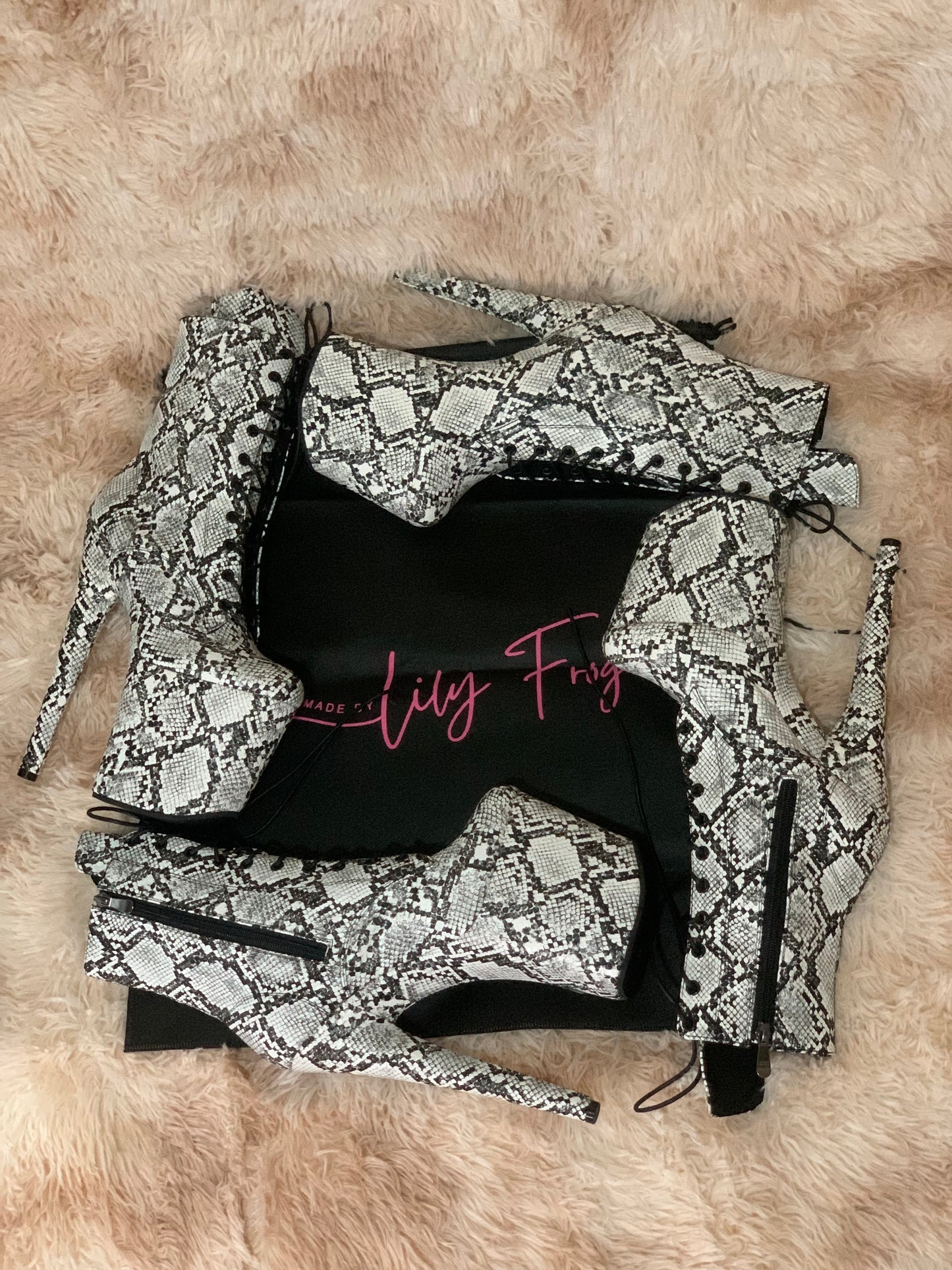 Medusa Heels 8 inch heels