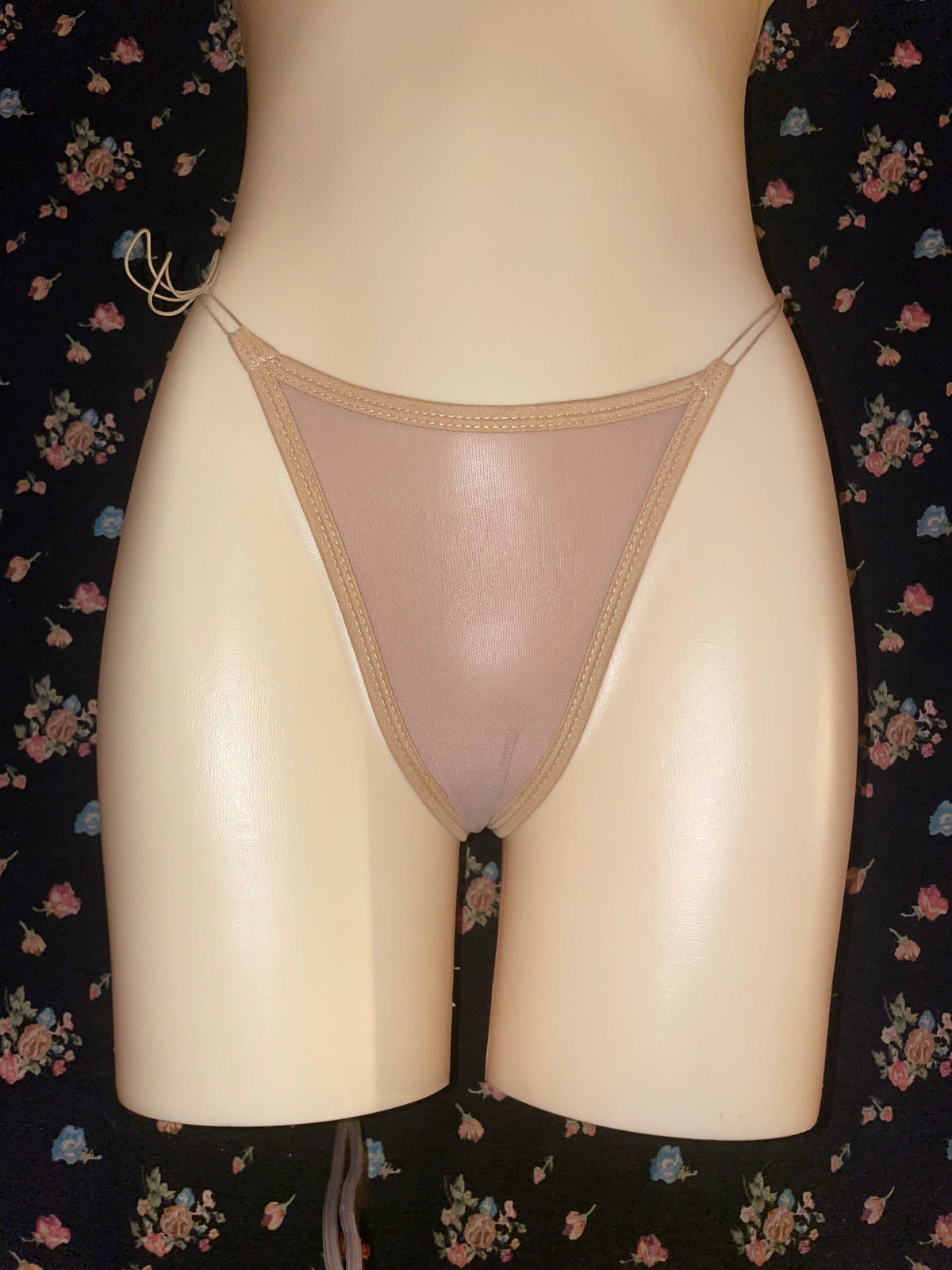 Undercover - Y string mesh underwear