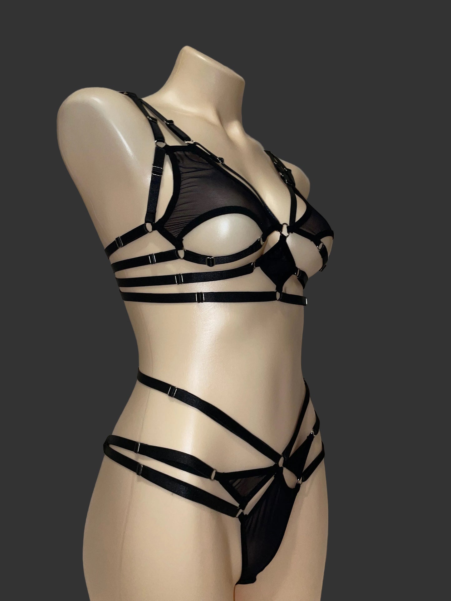 Mesh goddess harness