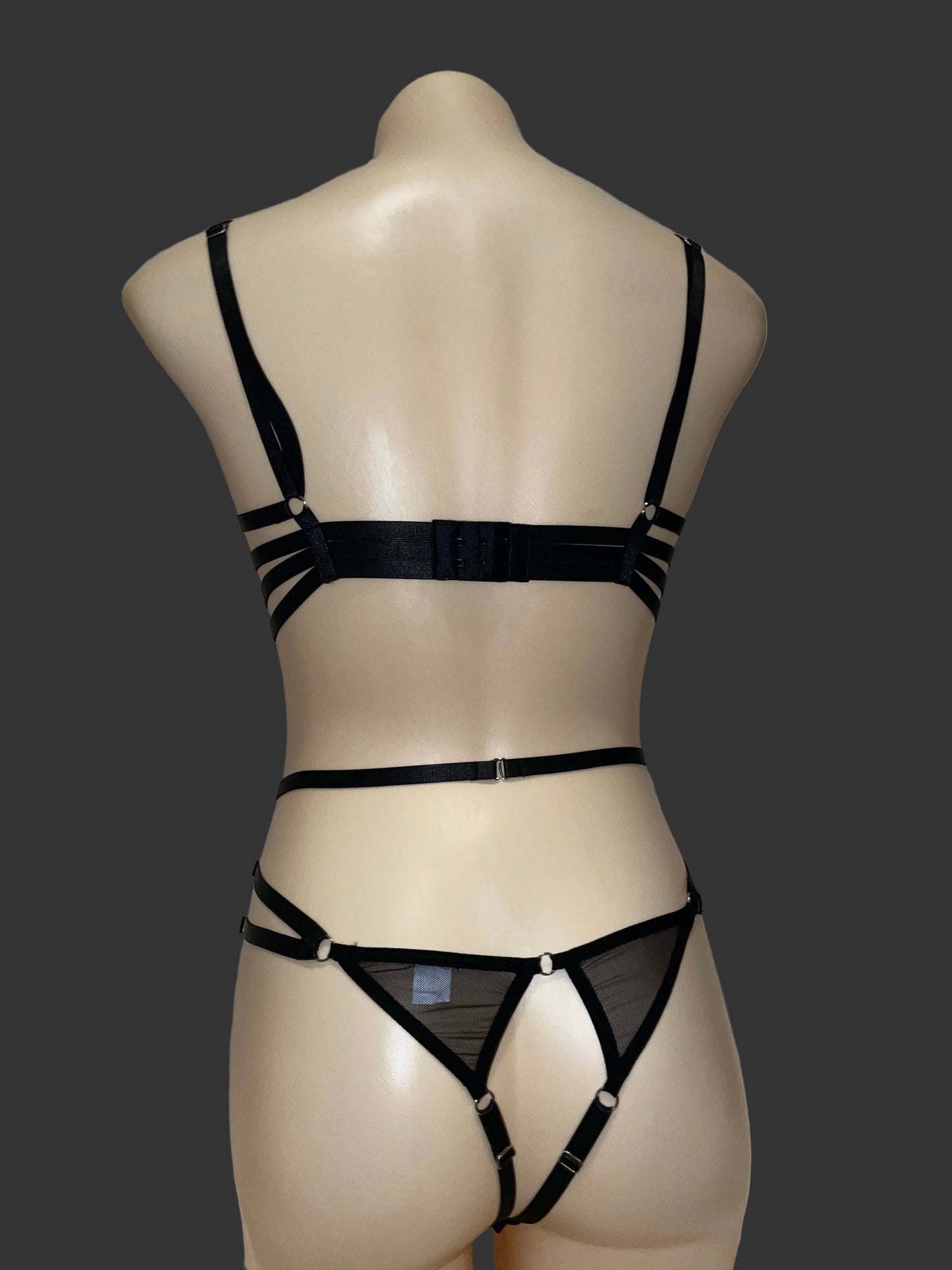 Mesh goddess harness