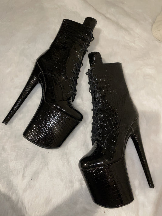 Blac croc 8 inch boots