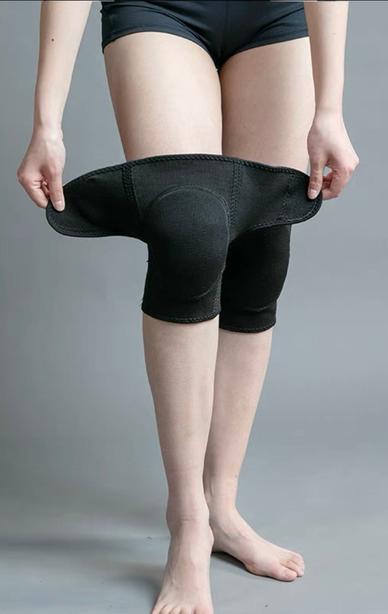 Velcro knee pads - thick padding