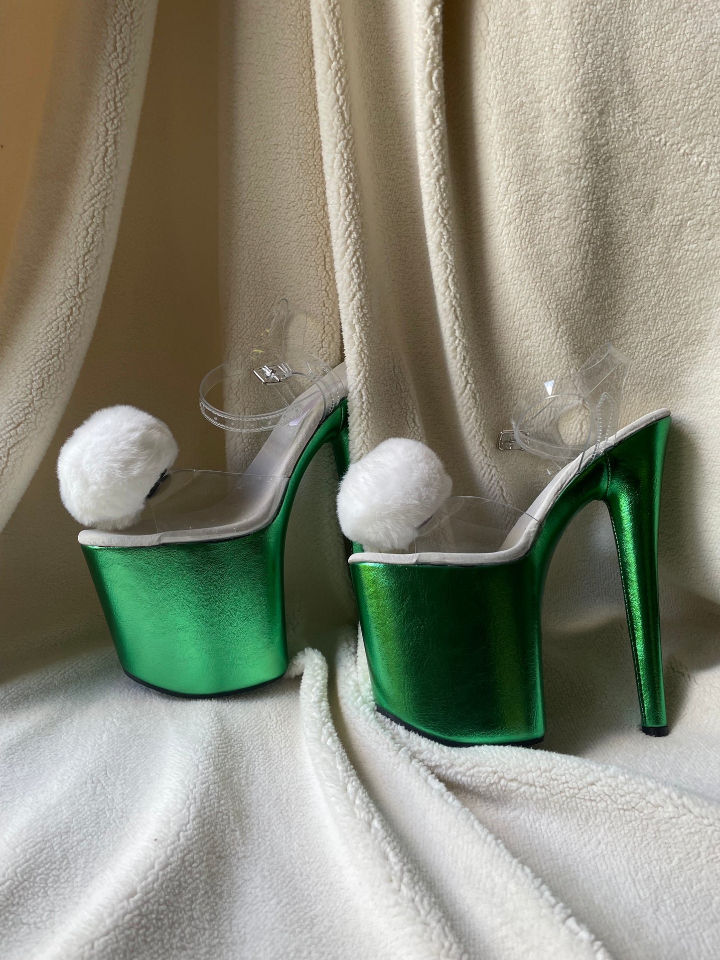 Green tinker bell sandal