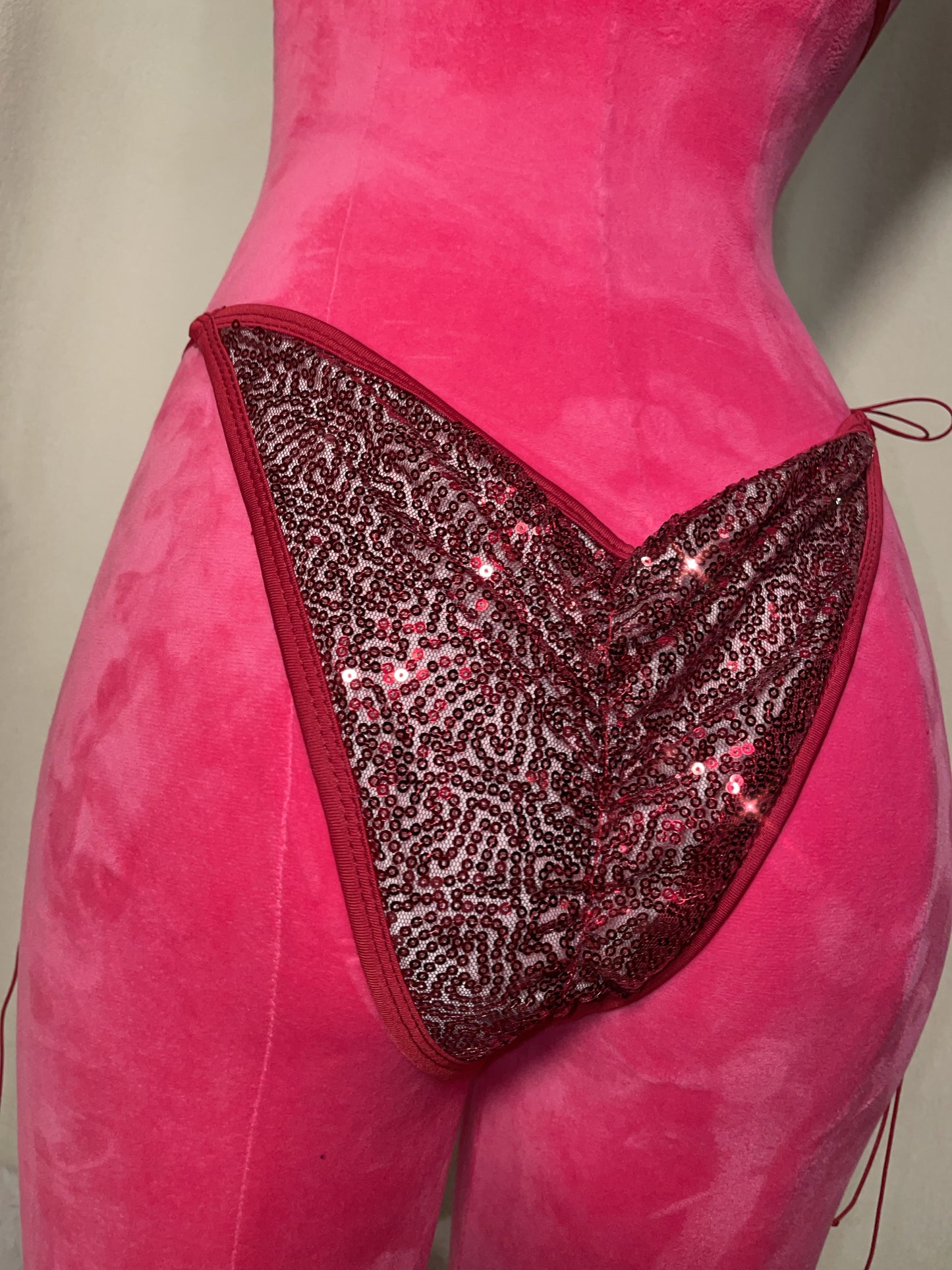 Sequin bikini scrunch bottom - burgundy